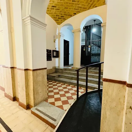 招待所 Termini Star