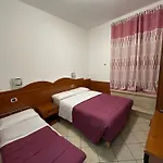 بيت ضيافة Termini Star