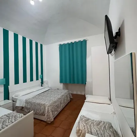 ゲストハウス Termini Star